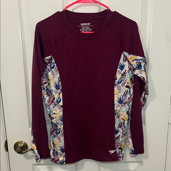 Speedo Burgundy Rash Guard with Tropical Panels - Picture 1 of 4